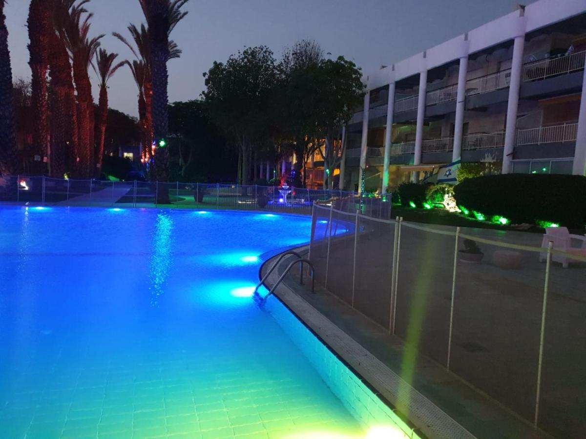 רויאל פארק1 Apartment Eilat Exterior photo